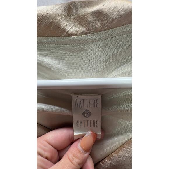 VINTAGE Watters 100% Silk Champagne Off Shoulder Pleated Peplum Blouse Top - Picture 9 of 13